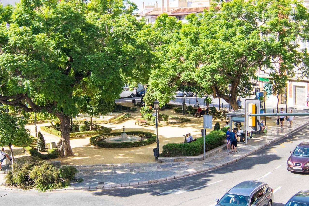 Letmalaga Economy Compas Apartment ภายนอก รูปภาพ