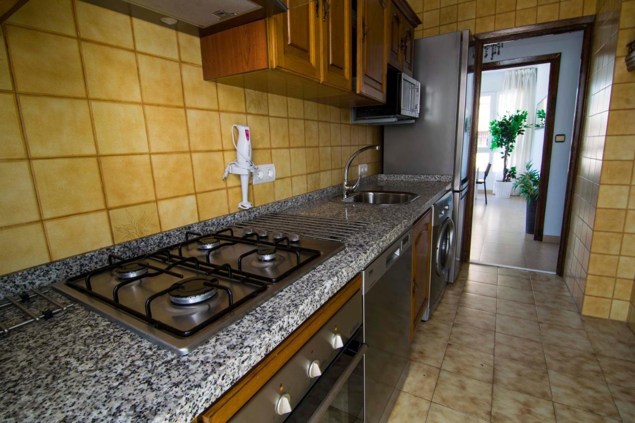 Letmalaga Economy Compas Apartment ภายนอก รูปภาพ