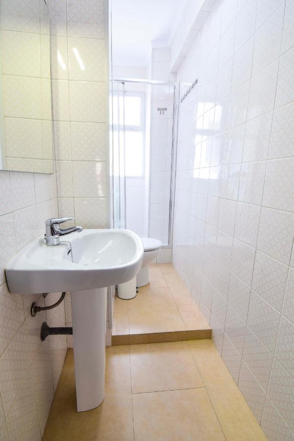 Letmalaga Economy Compas Apartment ภายนอก รูปภาพ