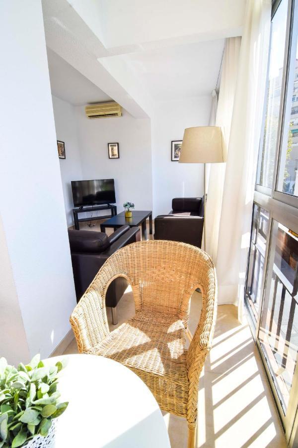Letmalaga Economy Compas Apartment ภายนอก รูปภาพ